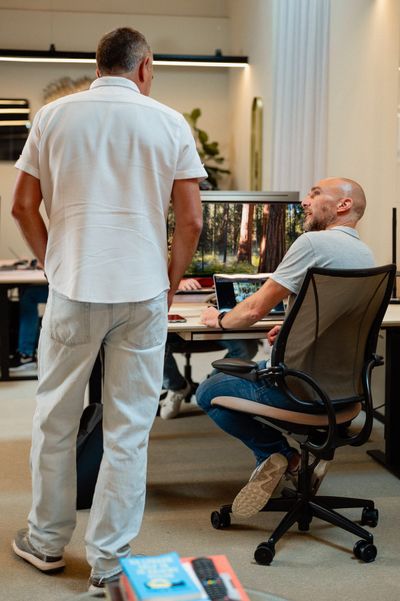 Collega's in overleg