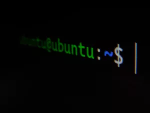 managed linux cyberlabs diensten